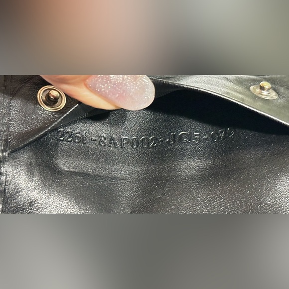 FENDI Authentic Zucca Black Canvas Leather 6 Pics Key Cases Made In Italy . - Picture 6 of 16